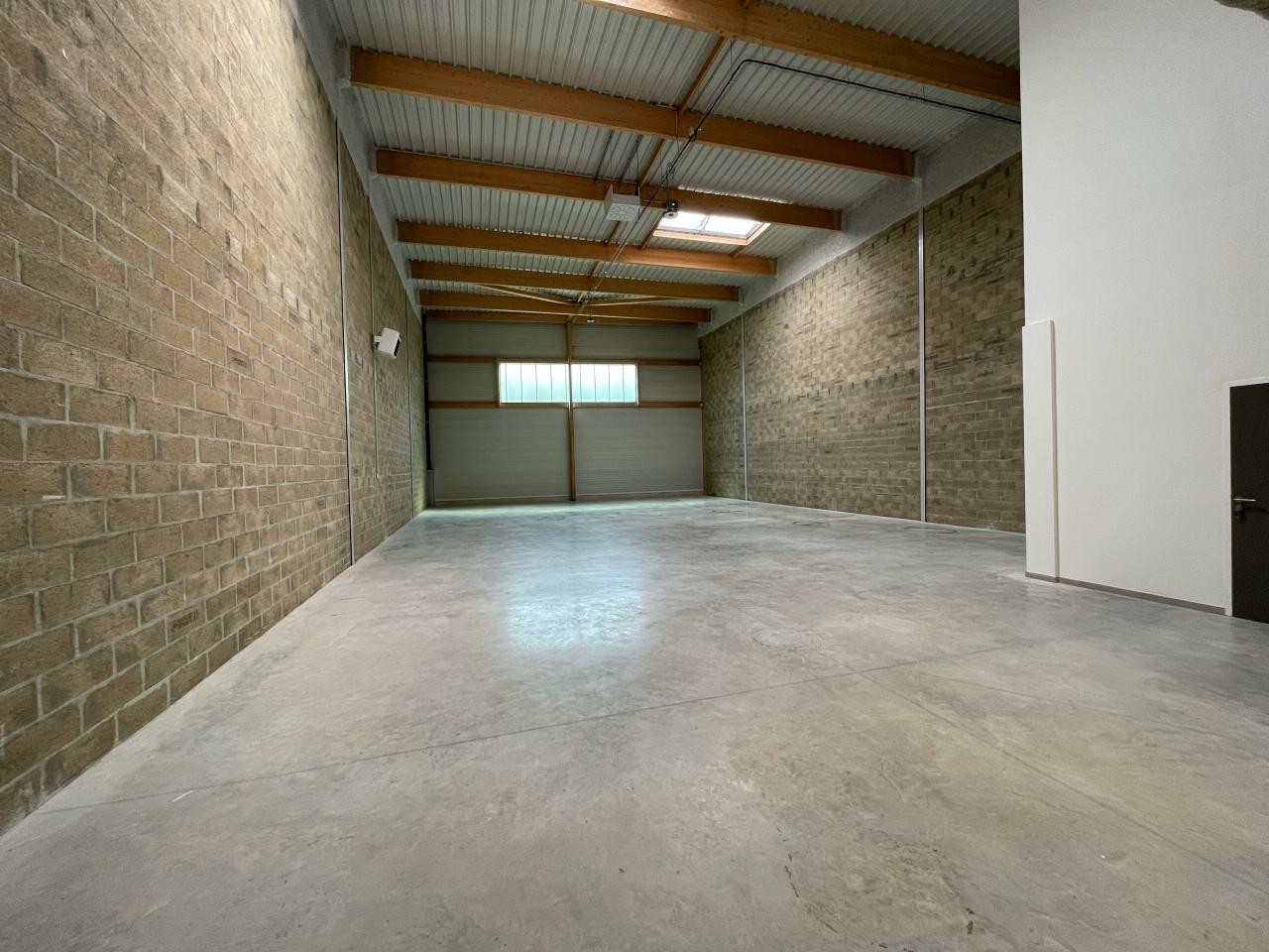 Local d'activité Coupvray 1832m² Location local d'activité Coupvray Seine-et-Marne OLACT2316528 3
